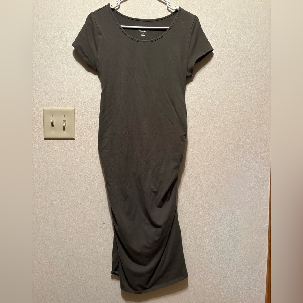 Isabel Maternity by Ingrid & Isabel Olive Midi Dress